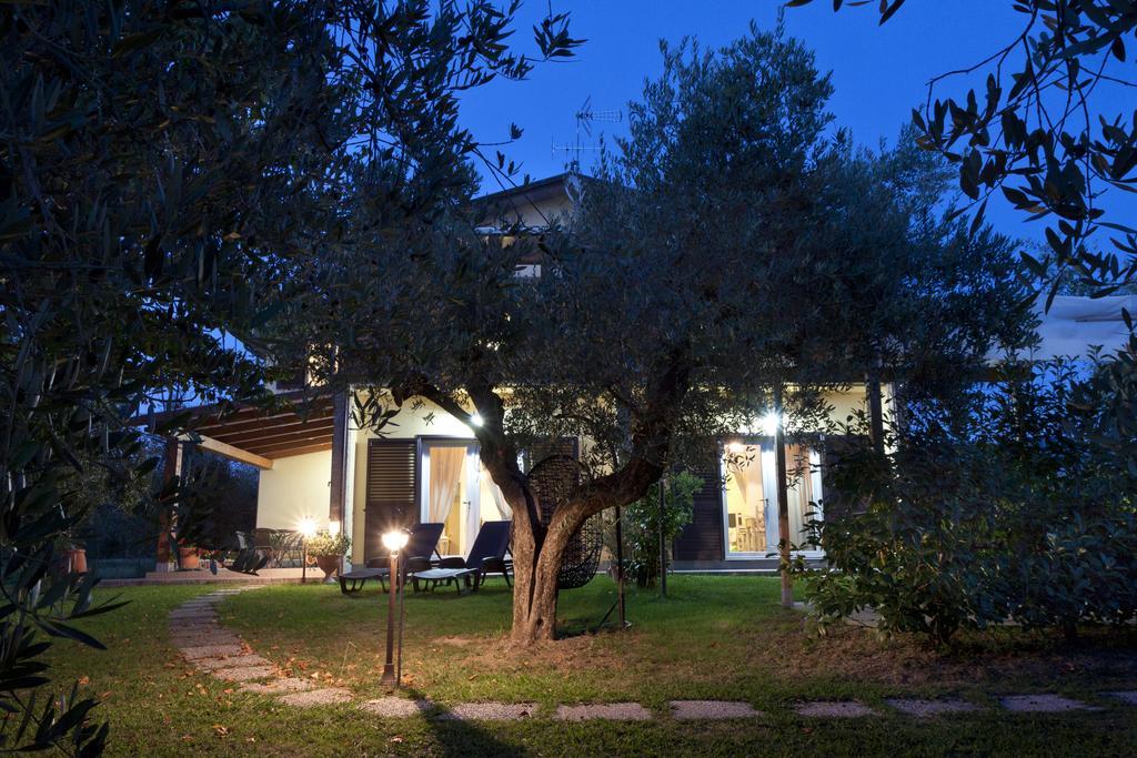 Villa L'Ortobio à Sarzana Extérieur photo