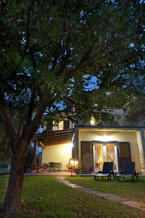 Villa L'Ortobio à Sarzana Extérieur photo